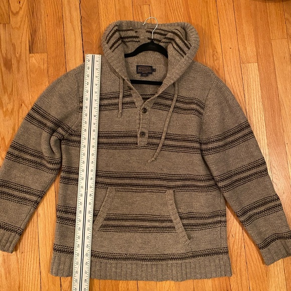 Pendleton men’s sweater;size M; 1/4 button up; hooded; striped - Picture 4 of 5